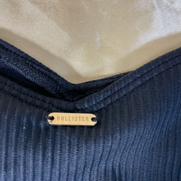 Sz M Ribbed Hollister Cheeky Bikini Bottom black - Picture 4 of 4